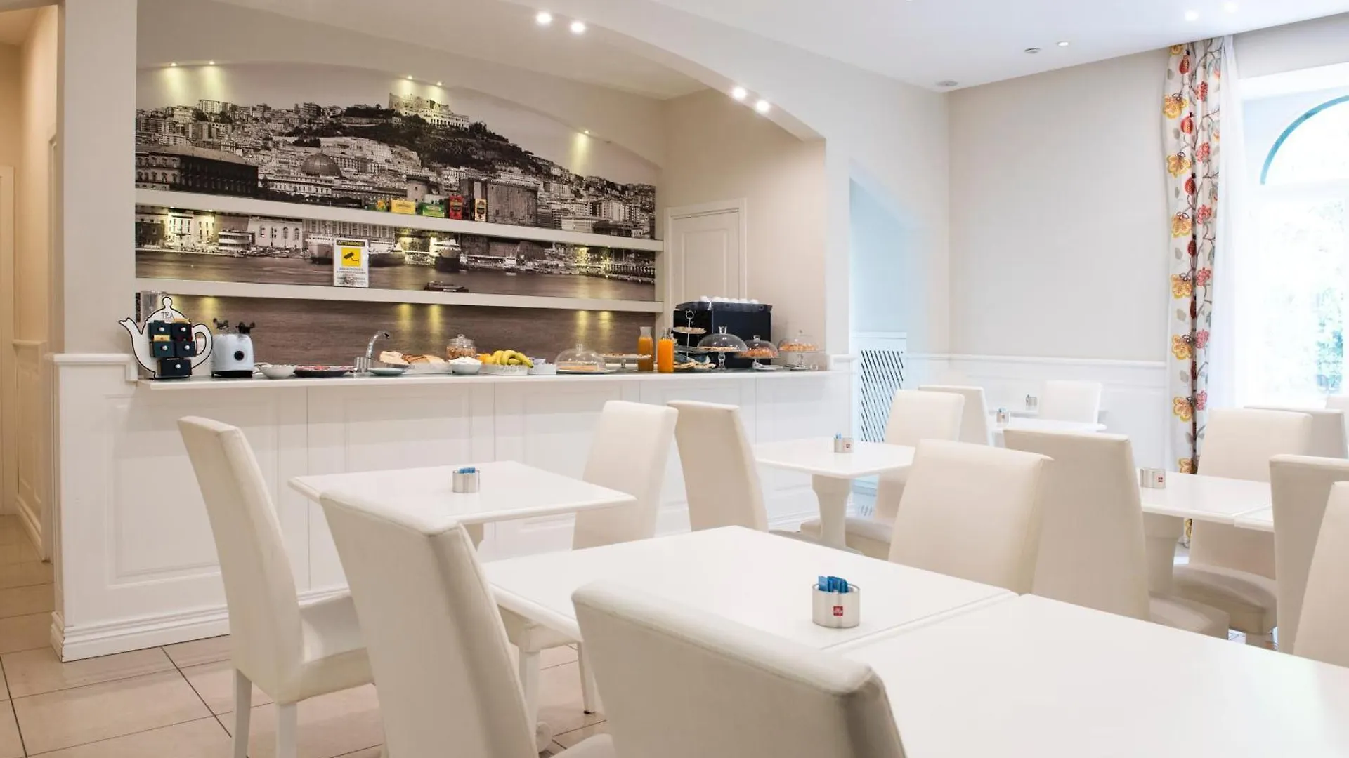 Alojamento de Acomodação e Pequeno-almoço Certosa Suite Nápoles