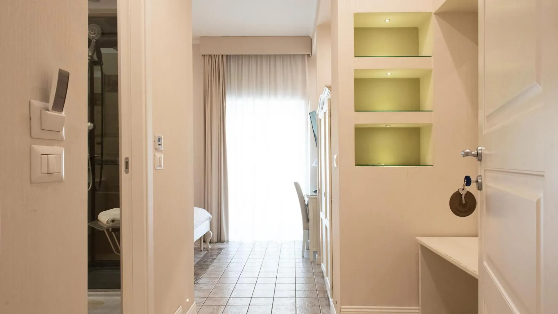 Certosa Suite Napoli Oda ve Kahvaltı