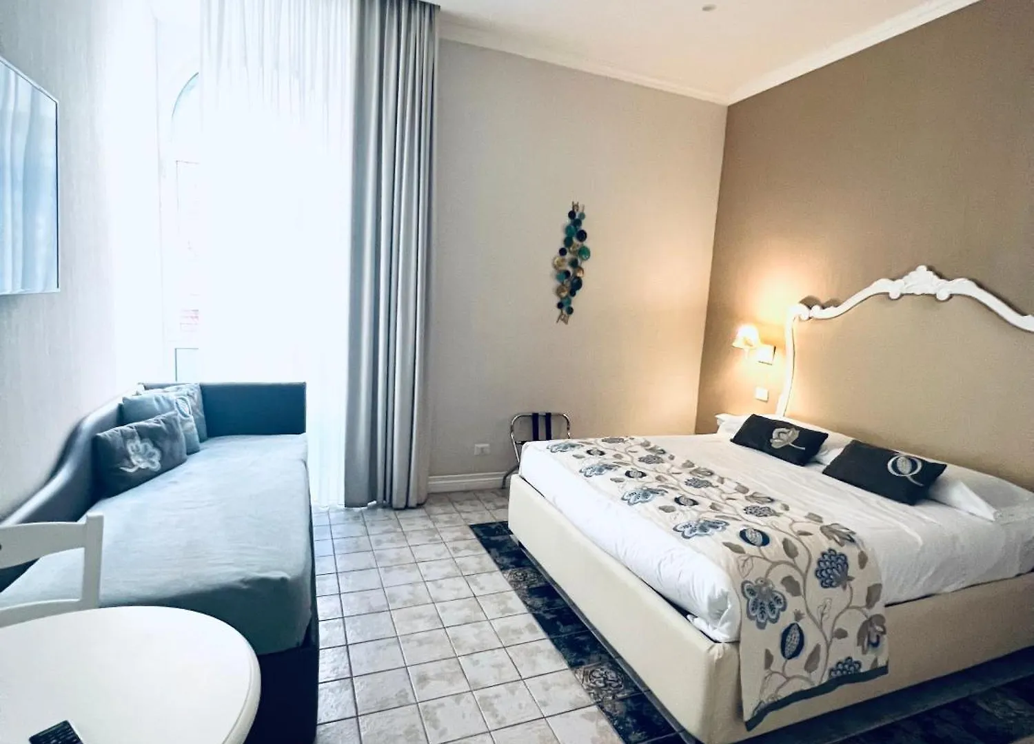 Oda ve Kahvaltı Certosa Suite Napoli