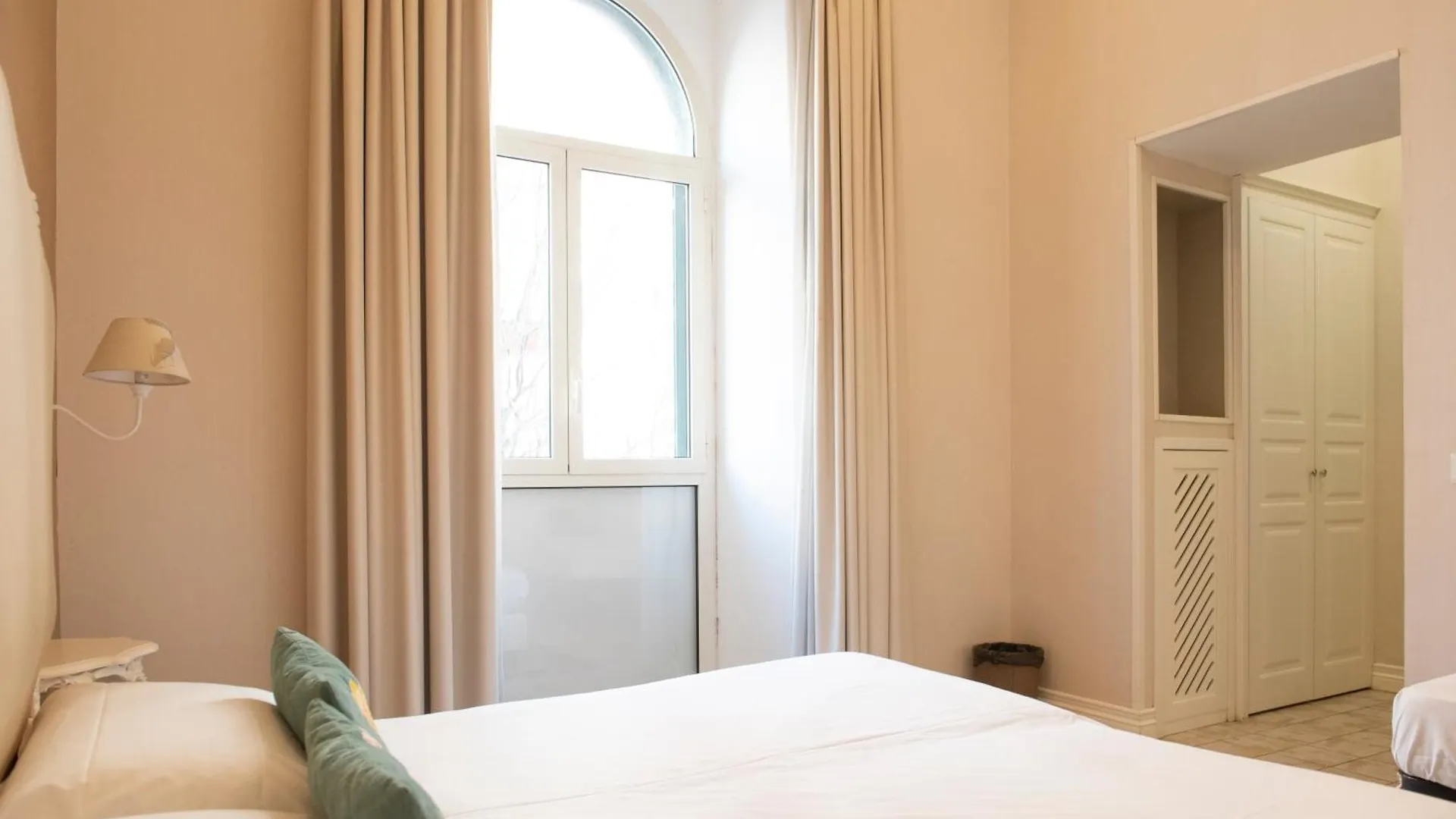 Oda ve Kahvaltı Certosa Suite Napoli